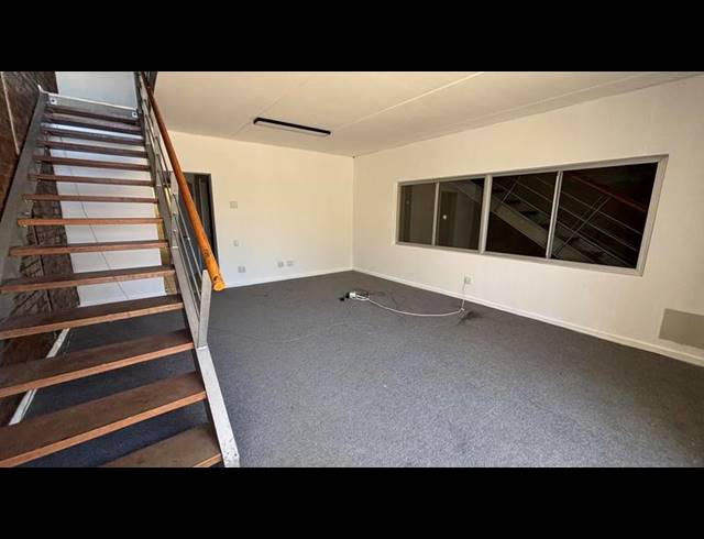 BUSINESS PROPERTY TO RENT IN NORTHGATE ISLAND